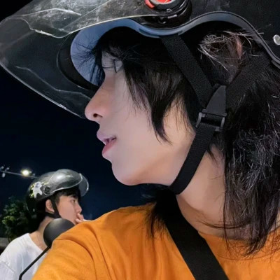 高级头像ins质感男