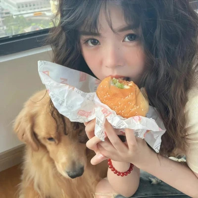 2025女生超火的微信头像