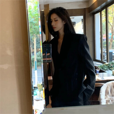 高级容易招桃花的女生微信头像