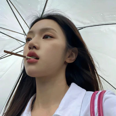 独一无二的情侣头像一左一右好看图片
