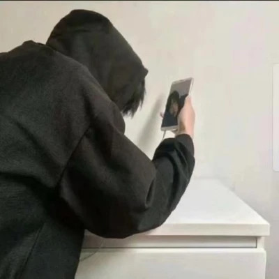 情侣头像单人冷门一人一张图片