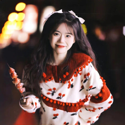 2025红色系女生新年过年头像图片