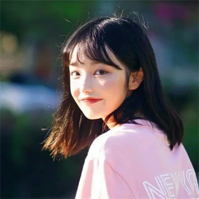 好看的高质量真人女生头像