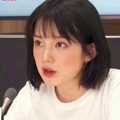 好看的高质量真人女生头像