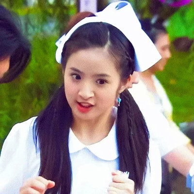 好看的高质量真人女生头像