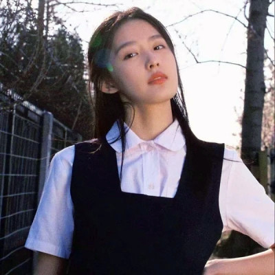 好看的高质量真人女生头像