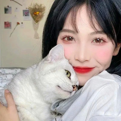 好看的高质量真人女生头像