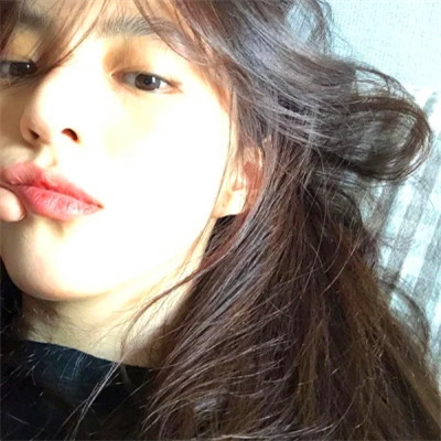好看的高质量真人女生头像