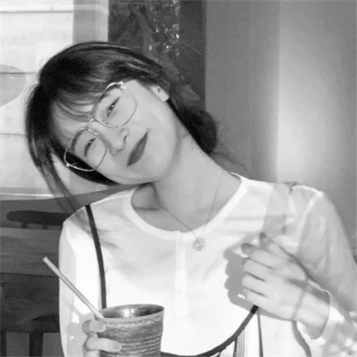 头像图片女黑白系