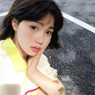 风格头像小众女生真人