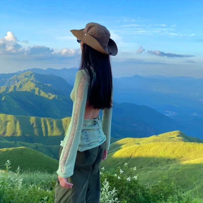风格头像小众女生真人