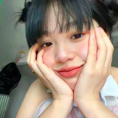 风格头像小众女生真人