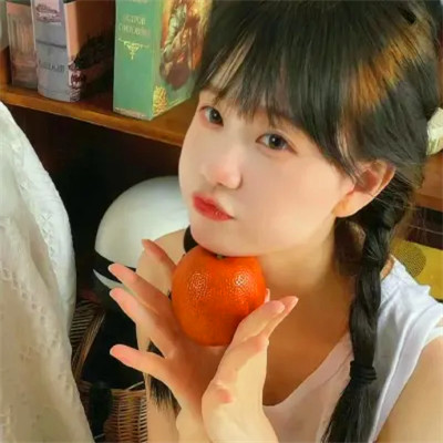 风格头像小众女生真人