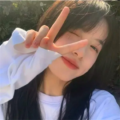 风格头像小众女生真人