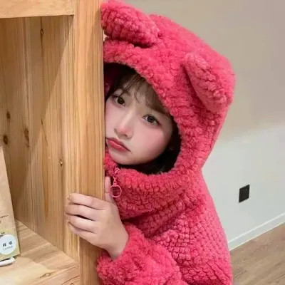 风格头像小众女生真人