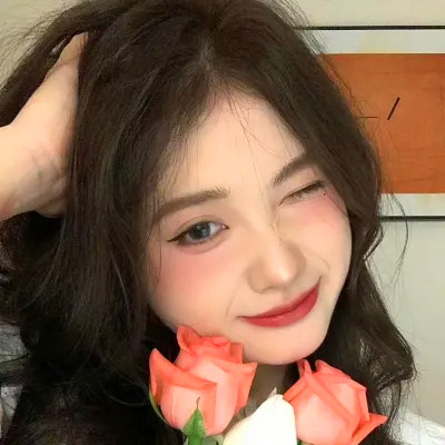 风格头像小众女生真人