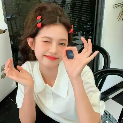 风格头像小众女生真人