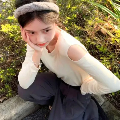 小众氛围头像女生真人