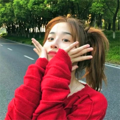小众氛围头像女生真人