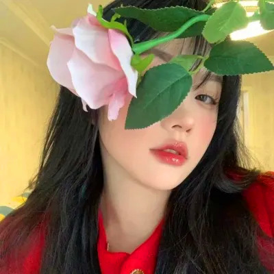 小众氛围头像女生真人