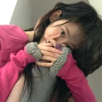 小众氛围头像女生真人