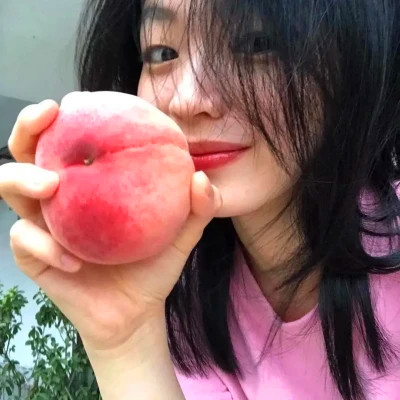 小众氛围头像女生真人