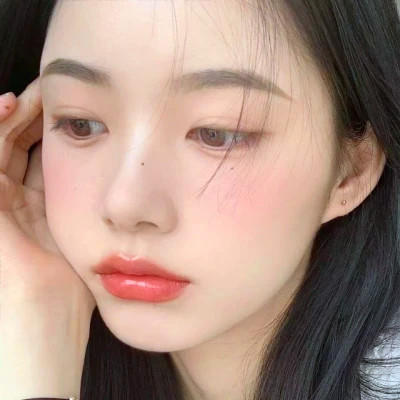 小众氛围头像女生真人