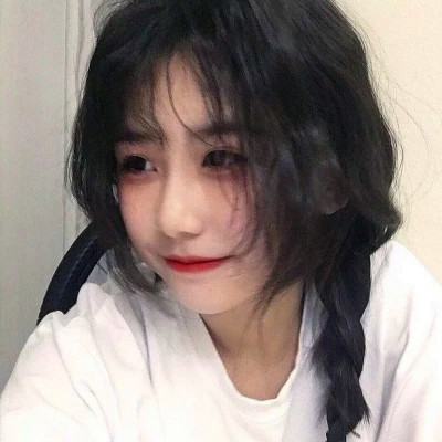 2025年女生头像真人高清好看图片