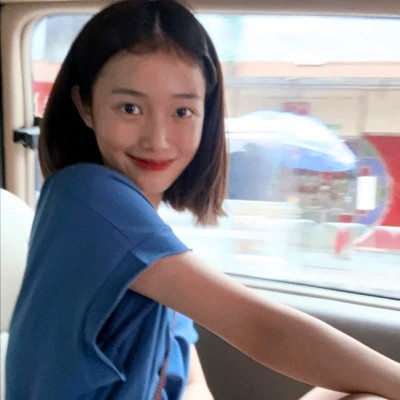 2025年女生头像真人高清好看图片