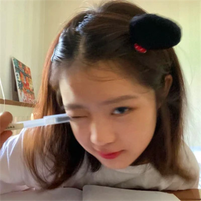 2025年女生头像真人高清好看图片