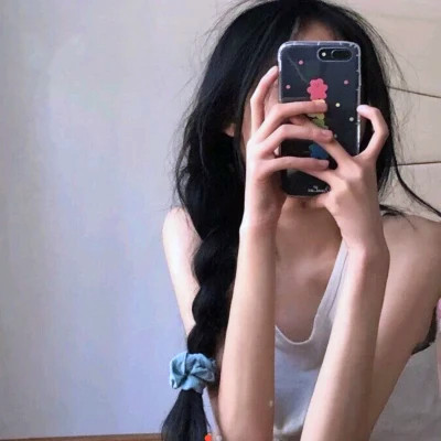 2025年女生头像真人高清好看图片