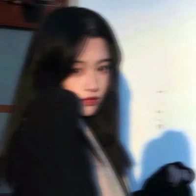 2025年女生头像真人高清好看图片