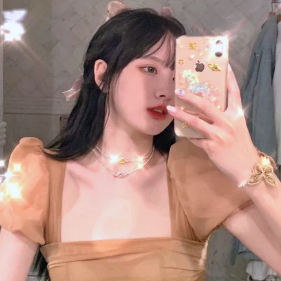 2025年女生头像真人高清好看图片