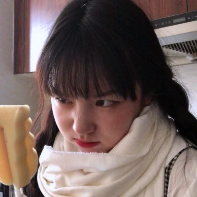 2025年女生头像真人高清好看图片