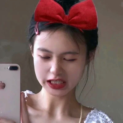 2025年女生头像真人高清好看图片