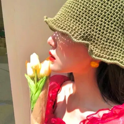 2025年女生头像真人高清好看图片