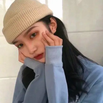 2025年女生头像真人高清好看图片
