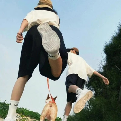 充满氛围感的情侣头像