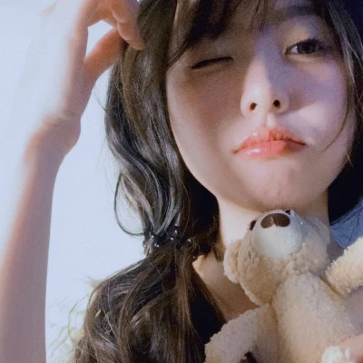 氛围感微信头像女
