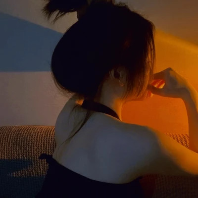 氛围感微信头像女