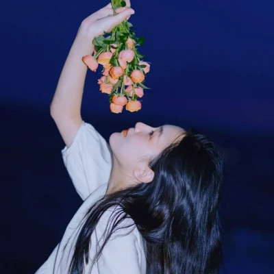 氛围感微信头像女