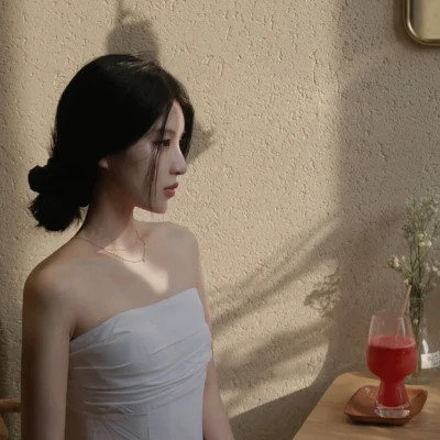氛围感微信头像女