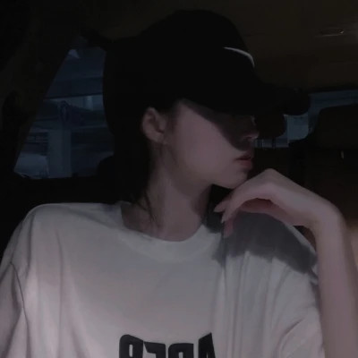 氛围感微信头像女