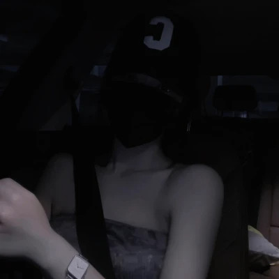 氛围感微信头像女