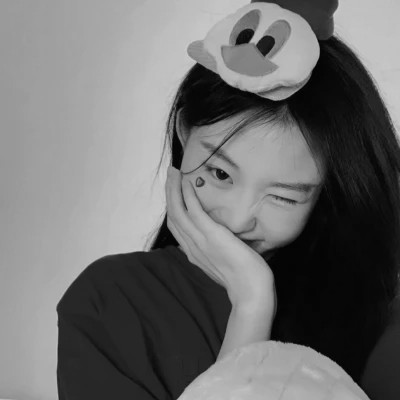 黑白女头高级小众