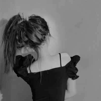 黑白女头高级小众