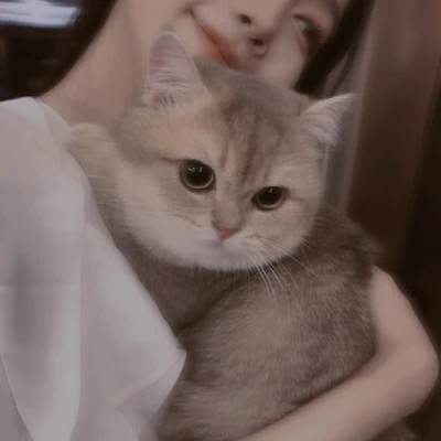 微信头像高级氛围感女生图片