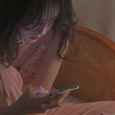 治愈系高清头像女生真人图片