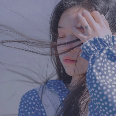 氛围感很强的高级感治愈系小众女头
