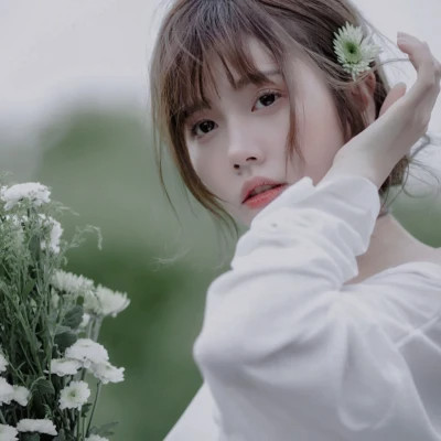 氛围感很强的高级感治愈系小众女头